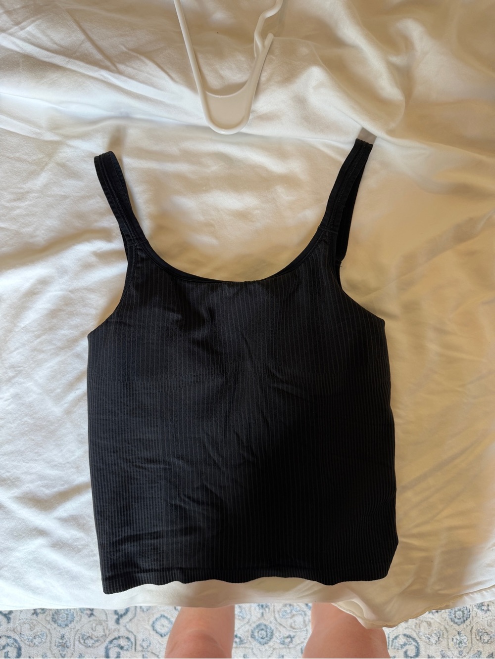 Lululemon Black Ribbed Scoop Neck Tank Top - Women